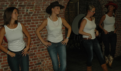vgz_country_line_dance03